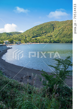 県立赤城公園　赤城大沼　地蔵岳　初秋の風景 70514433