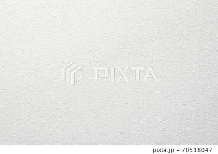 質感のある白い紙の背景テクスチャー 70518047