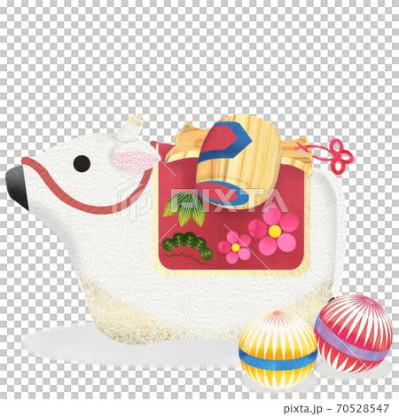 丑年　和紙貼り絵風　白い牛の土鈴と小槌と手毬のカットイラスト 70528547