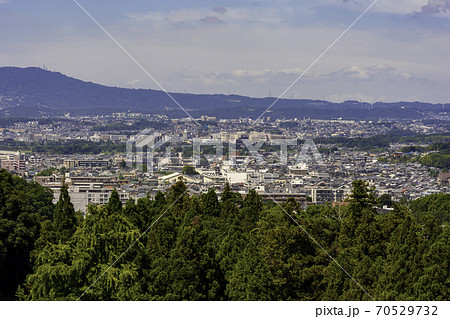 東大寺からの眺望　奈良市街　奈良県奈良市 70529732