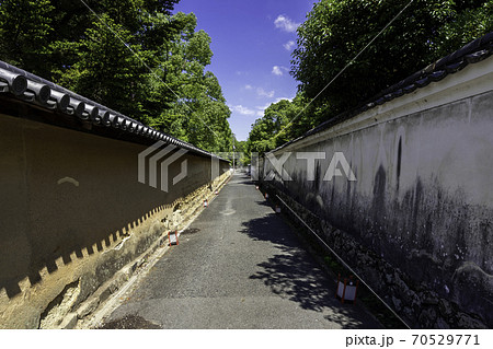 東大寺界隈の路地　奈良県奈良市 70529771