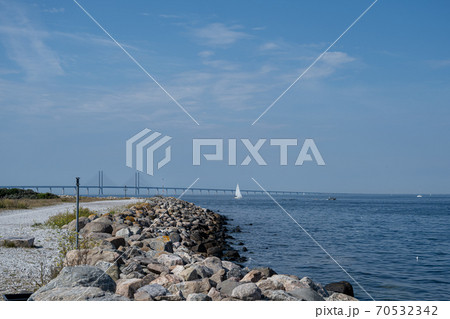 The Oresund bridge, the link between Sweden and Denmark. View from On, in Malmo, Sweden. 70532342
