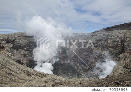 阿蘇中岳火口 70533993
