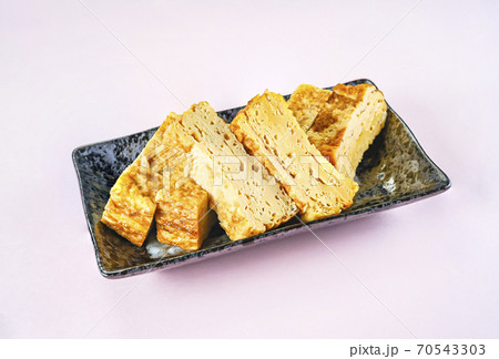 だし巻き卵 (被写界深度合成) 70543303