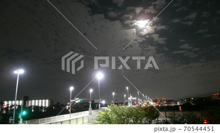 満月の風景1 70544451