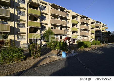 千里ニュータウン佐竹台（大阪府吹田市）の府営千里佐竹台住宅 70545952