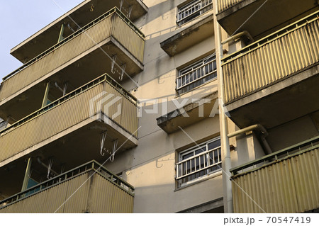 千里ニュータウン高野台（大阪府吹田市）の府営千里高野台住宅 70547419