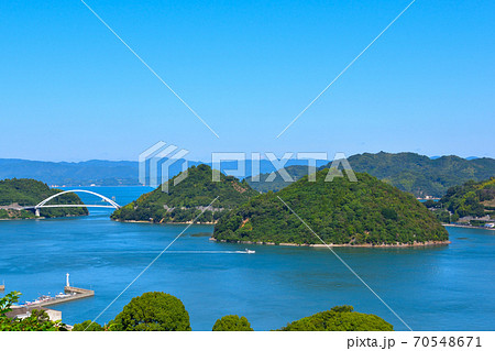 多島美風景　御手洗瀬戸　歴史が見える丘公園より 70548671