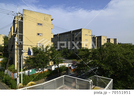 千里ニュータウン藤白台(大阪府吹田市)の府公社藤白台B団地 千里ニュータウン藤白台(大阪府吹田市)の府公社藤白台B団地 70551951