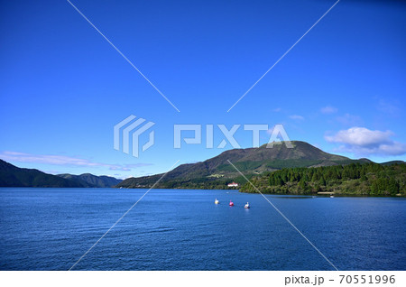 箱根_芦ノ湖の風景 箱根_芦ノ湖の風景 70551996