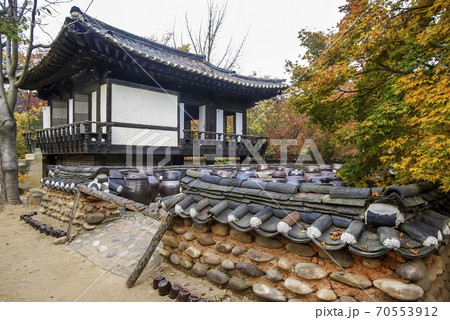 容認民俗村 韓屋 秋 70553912