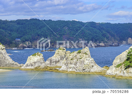 岩手県宮古市　浄土ヶ浜 70556286