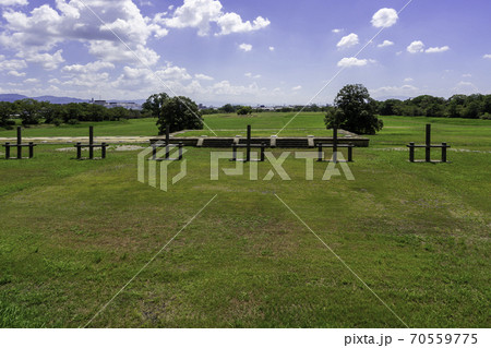 平城京跡歴史公園　第二次大極殿　奈良県奈良市 70559775