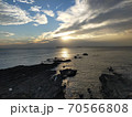 南房総のカフェからの夕日の眺望 70566808