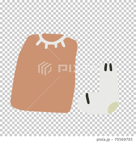 Clothes / change of clothes Clothes / change of clothes 70569785