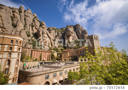 サンタ・マリア・モンセラット修道院 70572656
