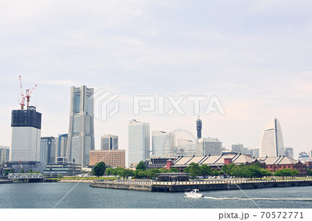 横浜 70572771
