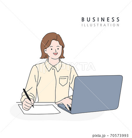 ビジネスウーマン ノートパソコン ノートブック 70573993