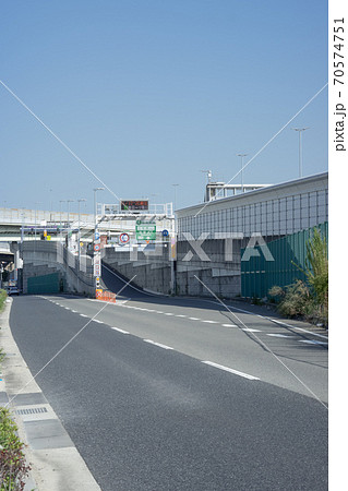 阪神高速6号大和川線三宅西入口付近・縦構図 阪神高速6号大和川線三宅西入口付近・縦構図 70574751