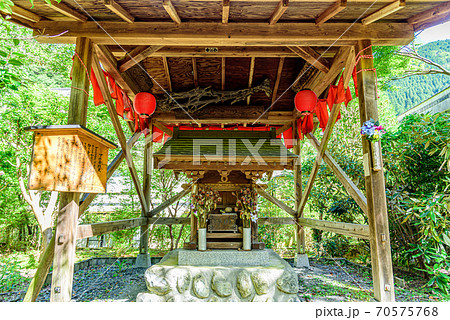 寸又峡　マニ弁財天 70575768