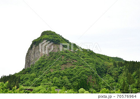 八木ヶ鼻（新潟県） 70576964