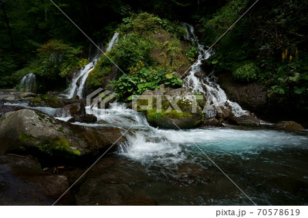 晩夏の吐竜の滝―長野県北杜市 70578619