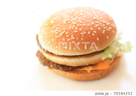 おいしいハンバーガー 70584252