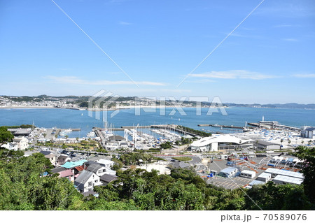 江ノ島ヨットハーバーと鎌倉・葉山の風景 70589076