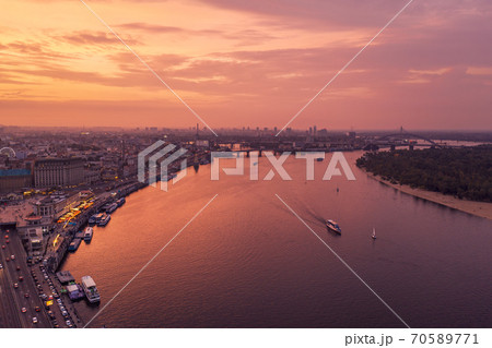 Sunset over Dnipro 70589771