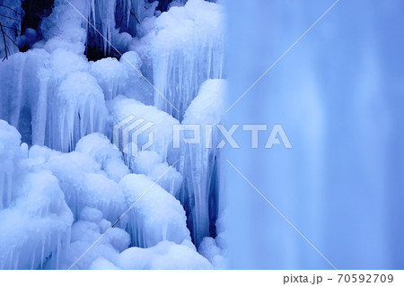冬の寒さ 70592709