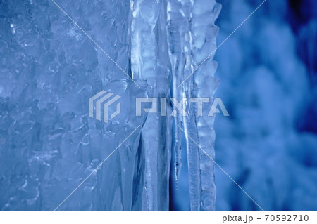 氷 70592710