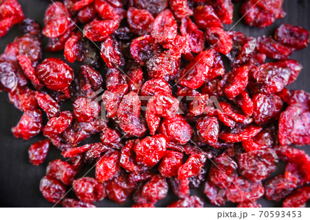 Cranberries background texture 70593453