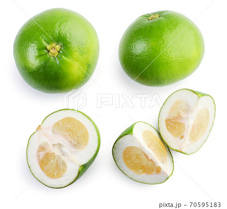 Oroblanco fruit set whole, half and piece on a white background, isolated. The view from top Oroblanco fruit set whole, half and piece on a white background, isolated. The view from top 70595183