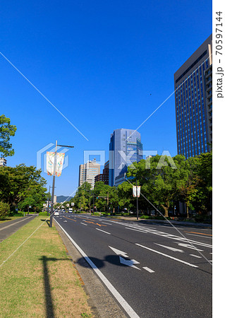 広島・平和大通り 70597144