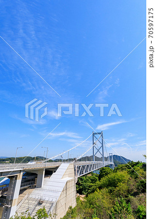 広島・しまなみ海道・因島大橋 広島・しまなみ海道・因島大橋 70597175