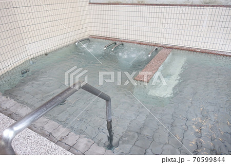 温泉　温浴施設　スーパー銭湯 70599844