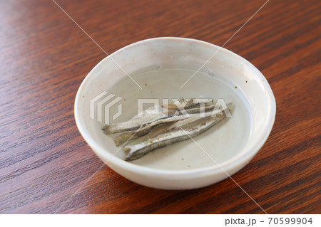 煮干し出汁 煮干し出汁 70599904
