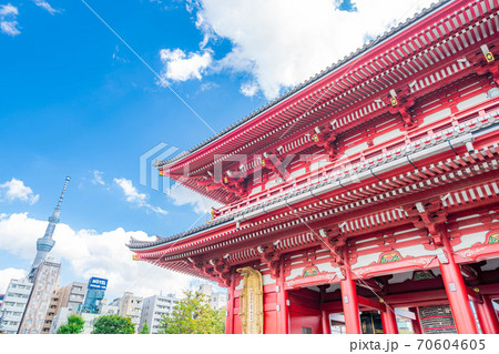 浅草寺と東京スカイツリー 東京都 の写真素材