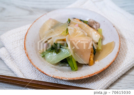 白きくらげの炒め物 70615030