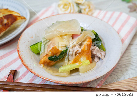 白きくらげの炒め物 白きくらげの炒め物 70615032