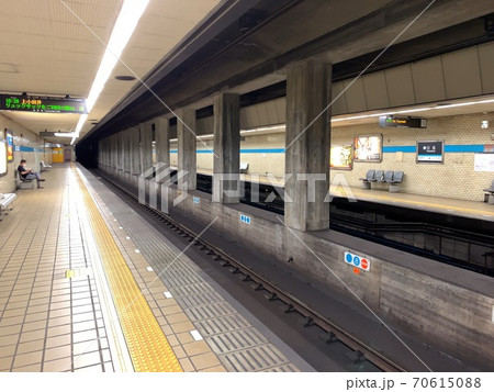 名古屋市川名駅の構内 名古屋市川名駅の構内 70615088
