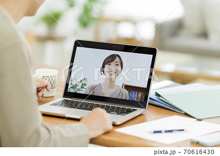 テレワーク  70616430