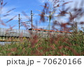 秋晴れの武蔵野線 70620166