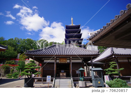最初の観音霊場 安産祈願の寺 中山寺 70620857