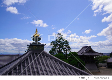 最初の観音霊場 安産祈願の寺 中山寺 70620981