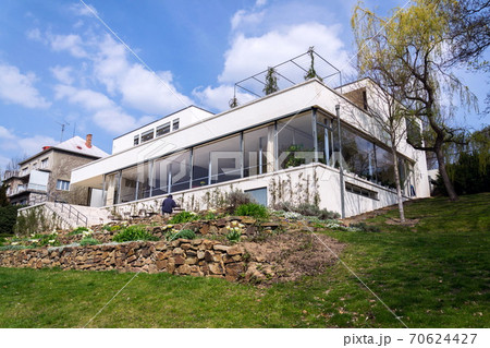 Exterior of the Villa Tugendhat by architect Ludwig Mies van der Rohe built in 1929-1930, modern functionalism architecture monument, Brno, Moravia, Czech Republic, UNESCO World Culture Heritage site Exterior of the Villa Tugendhat by architect Ludwig Mies van der Rohe built in 1929-1930, modern functionalism architecture monument, Brno, Moravia, Czech Republic, UNESCO World Culture Heritage site 70624427