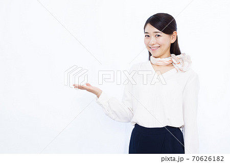 30代女性 コンシェルジュ 70626182