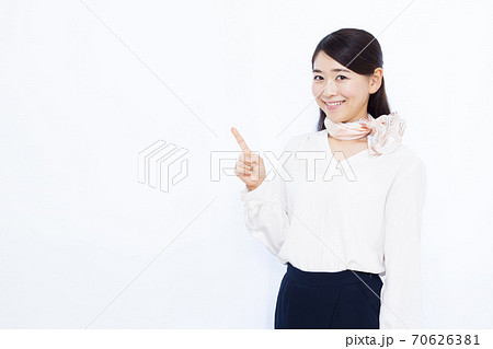30代女性 コンシェルジュ 30代女性 コンシェルジュ 70626381