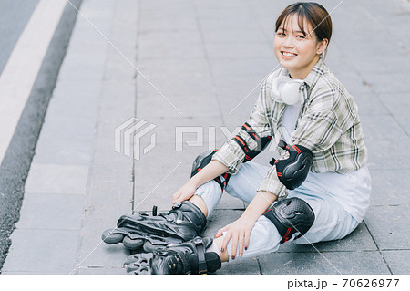 Teenager, streetlife 70626977