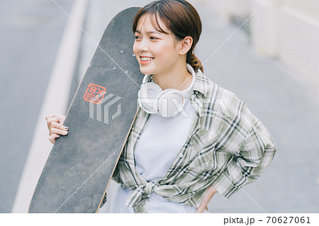 Woman, streetstyle Woman, streetstyle 70627061